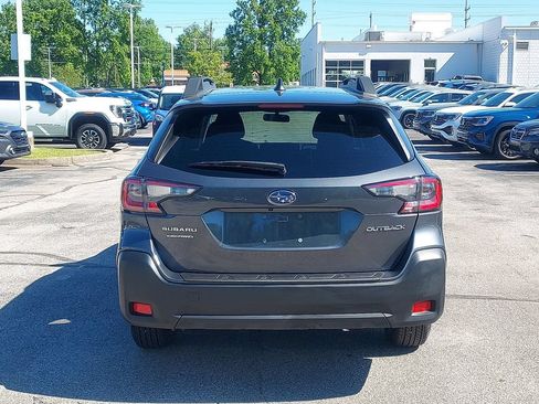 Certified 2025 Subaru Outback Premium AWD/4WD image 7
