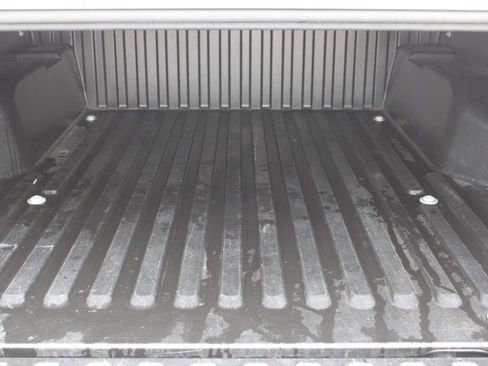 Used 2019 Toyota Tacoma TRD Sport image 27