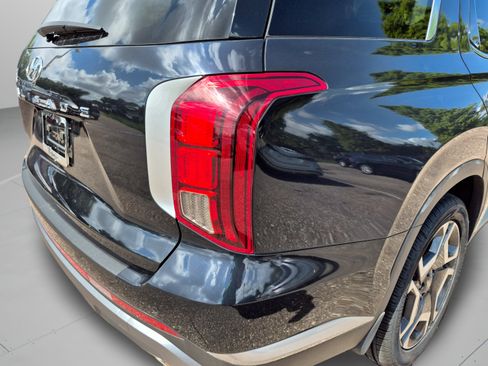 Certified 2024 Hyundai Palisade SEL w/ Premium Package FWD image 34
