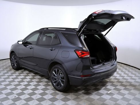Used 2022 Chevrolet Equinox RS w/ Infotainment Package FWD image 10