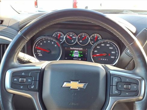 Used 2022 Chevrolet Silverado 1500 LTZ image 11