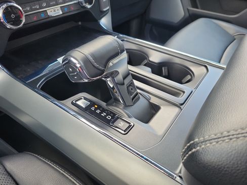 Used 2022 Ford F150 Lariat image 22