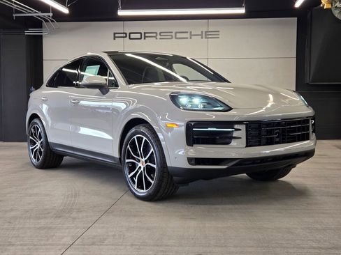 New 2026 Porsche Cayenne Coupe AWD/4WD image 27