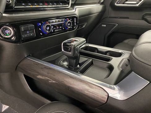 Certified 2024 Chevrolet Silverado 1500 LTZ w/ LTZ Premium Package AWD/4WD image 27