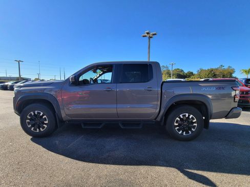 Used 2022 Nissan Frontier PRO-4X image 7