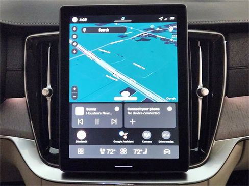 New 2026 Volvo XC90 T8 Ultra w/ Protection Package Premier image 17