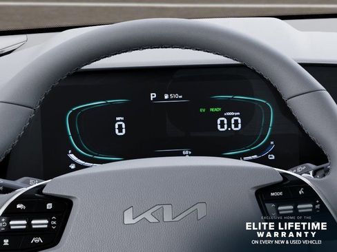 New 2026 Kia Niro EX FWD image 22