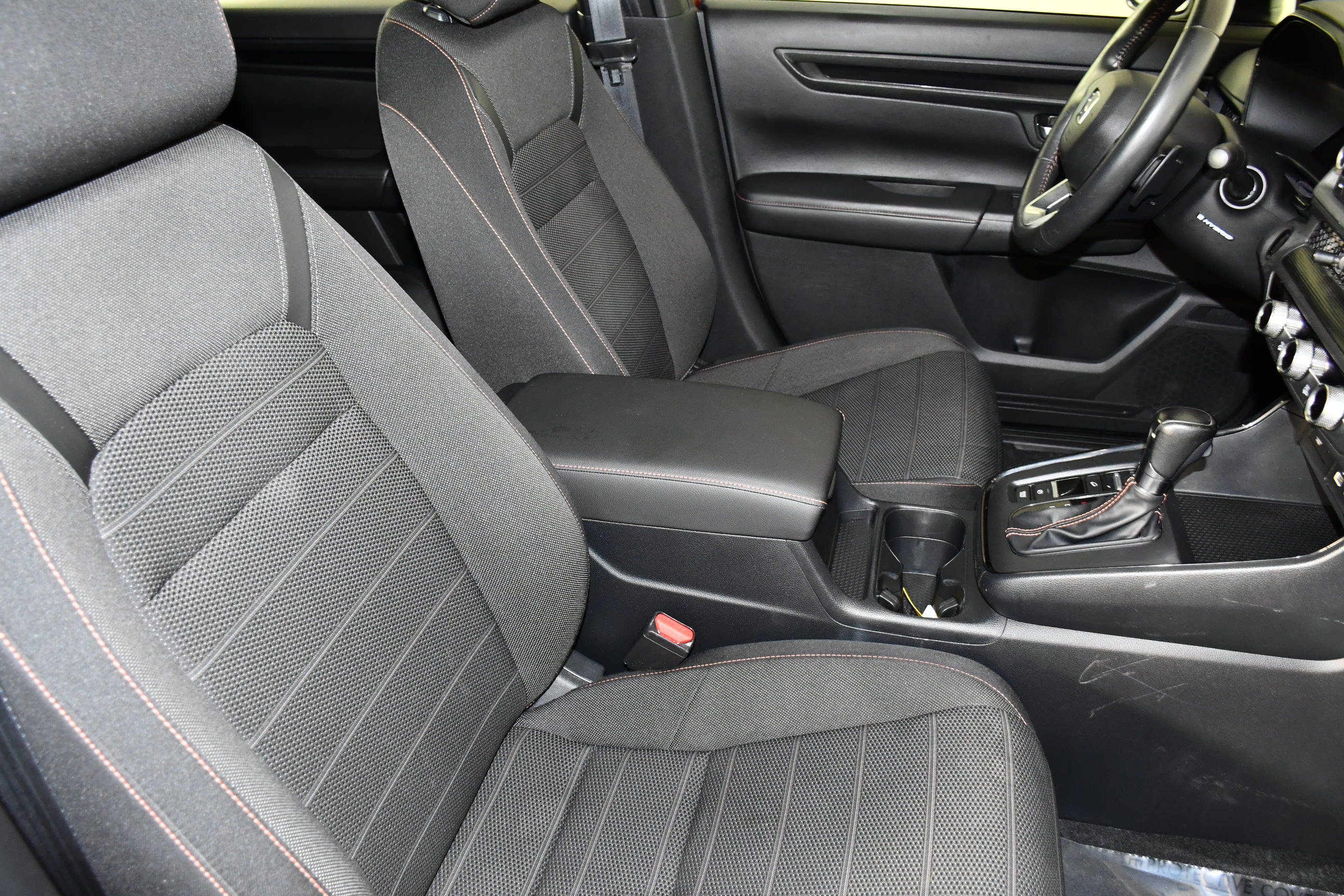 Used 2024 Honda CR-V Sport image 40