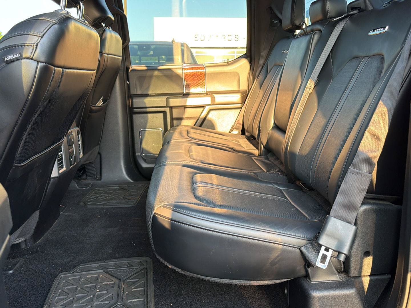 Used 2016 Ford F150 Platinum w/ Equipment Group 701A Luxury RWD image 8