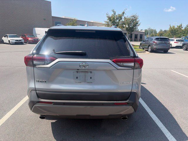 Used 2019 Toyota RAV4 Limited FWD image 11