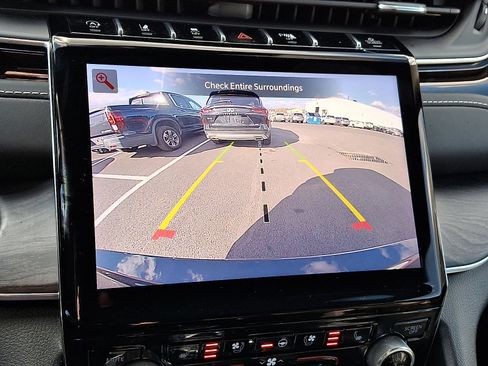 Used 2022 Jeep Grand Cherokee L Overland image 19