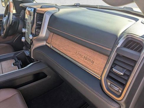 Certified 2022 RAM 1500 Limited image 21