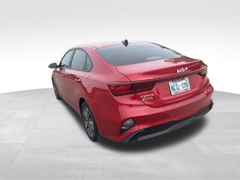 Certified 2023 Kia Forte LXS FWD image 5