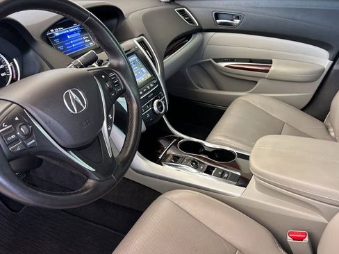Used 2017 Acura TLX V6 w/ Advance Package FWD image 12