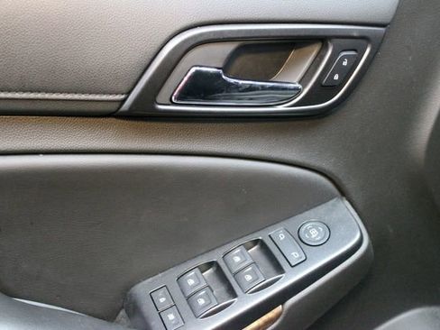 Used 2017 Chevrolet Tahoe LS RWD image 19
