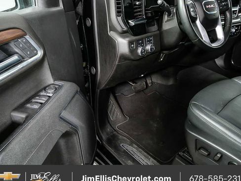Certified 2025 GMC Sierra 1500 SLT AWD/4WD image 7