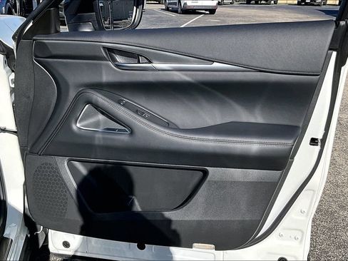 Certified 2025 INFINITI QX60 Luxe w/ Black Edition image 25