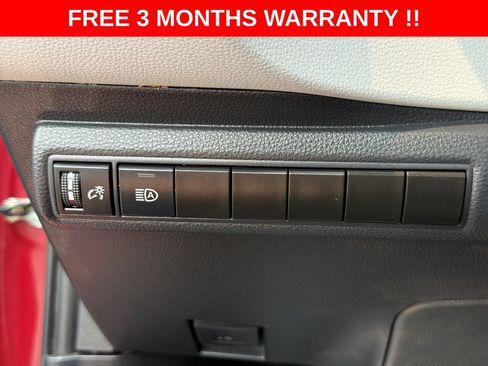 Used 2023 Toyota Corolla SE w/ Carpet Mat Package (TMS) FWD image 38