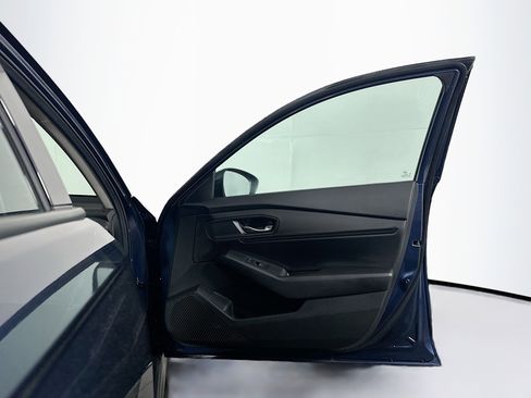 Used 2023 Honda Accord EX image 30