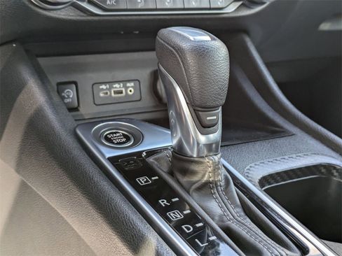 Used 2024 Nissan Sentra SV image 22