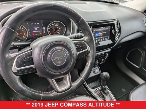 Used 2019 Jeep Compass Altitude image 16