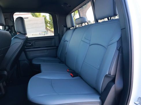 New 2026 RAM 3500 Tradesman AWD/4WD image 31