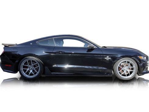 Used 2017 Ford Mustang GT Premium w/ Equipment Group 401A image 2