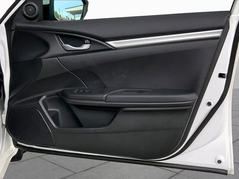 Used 2019 Honda Civic Sport image 23