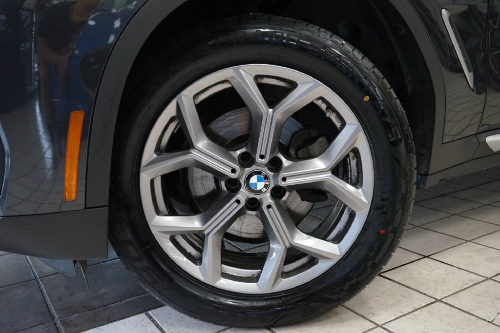 Used 2023 BMW X3 xDrive30i w/ Premium Package AWD/4WD image 60