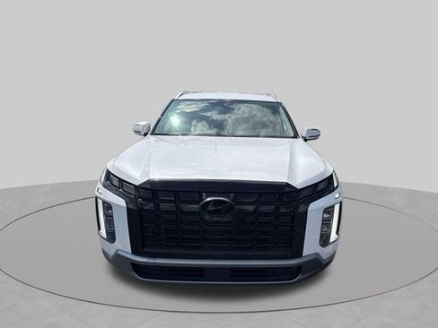 Used 2025 Hyundai Palisade SEL FWD image 2