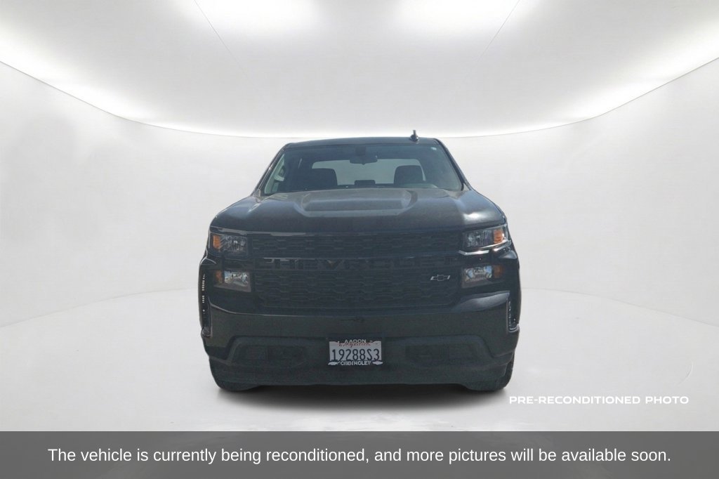 Used 2021 Chevrolet Silverado 1500 Custom RWD image 2