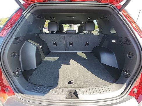 New 2025 Chevrolet Equinox LT w/ Convenience Package II image 32