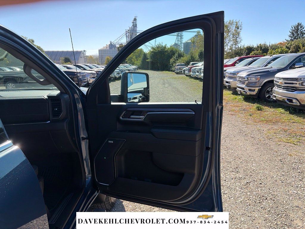 Used 2024 Chevrolet Silverado 3500 LTZ w/ LTZ Plus Package AWD/4WD image 30