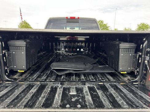 Used 2011 GMC Sierra 2500 Denali AWD/4WD image 24