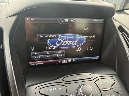 Used 2014 Ford C-MAX SE w/ Equipment Group 203A FWD image 16