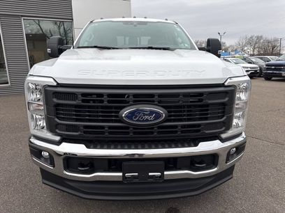 New 2026 Ford F250 XL w/ XL Chrome Package