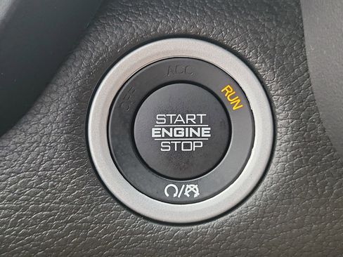 Used 2022 RAM 1500 Big Horn image 31