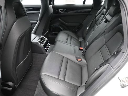 Certified 2021 Porsche Panamera RWD image 7