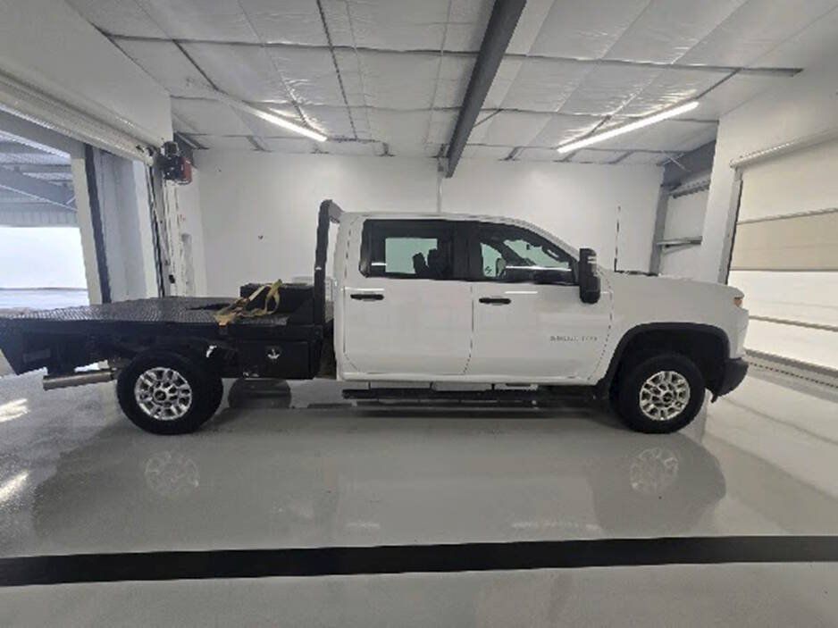 Used 2024 Chevrolet Silverado 2500 W/T w/ WT Fleet Convenience Package AWD/4WD image 9