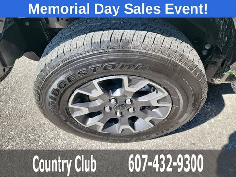 Used 2026 Jeep Gladiator Sport AWD/4WD image 36