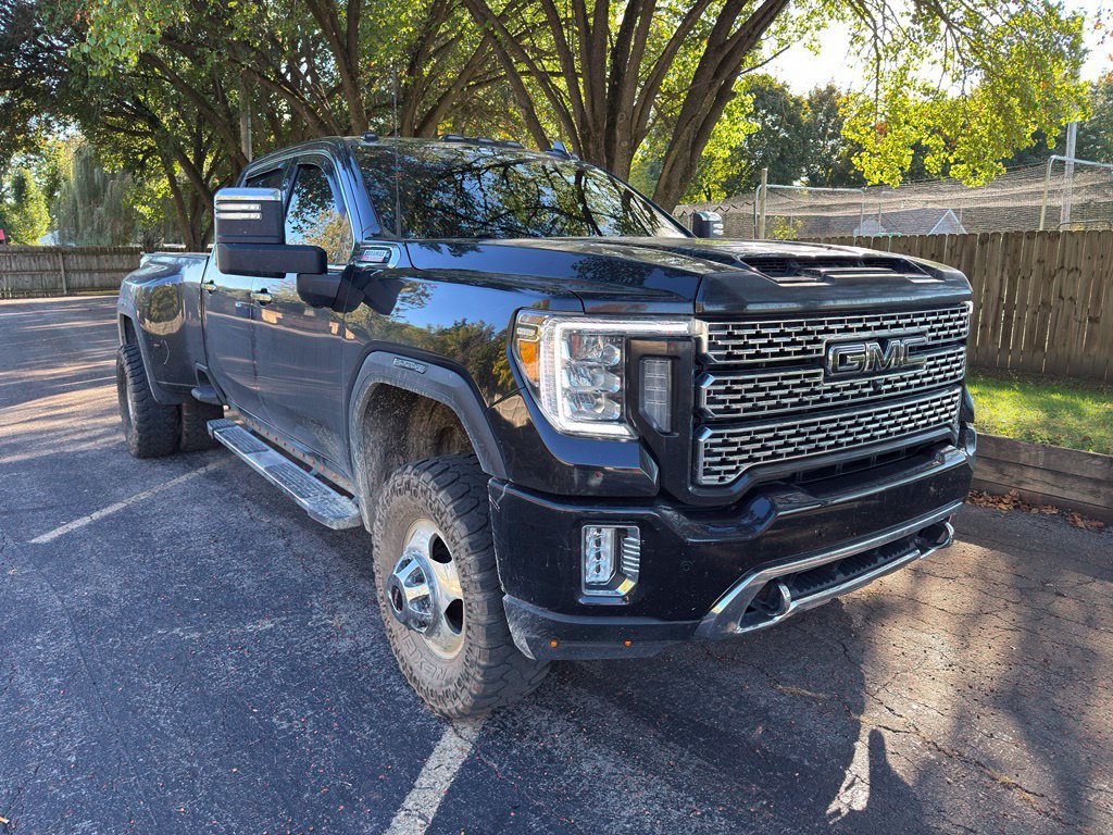 Used 2023 GMC Sierra 3500 Denali w/ Denali Ultimate Package AWD/4WD image 5