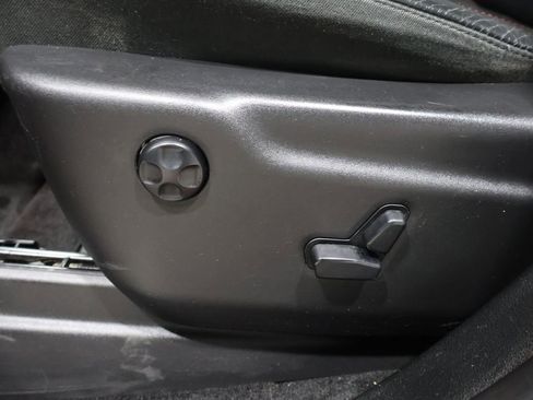 Used 2018 Dodge Durango GT image 11