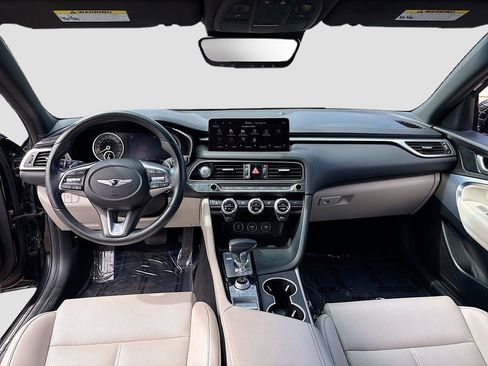 Used 2023 Genesis G70 2.0T image 22