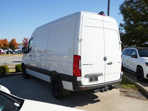 New 2025 Mercedes-Benz Sprinter 2500 image 5