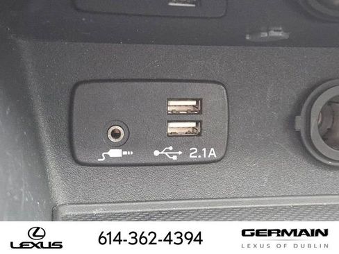 Used 2021 Subaru Forester Limited image 23