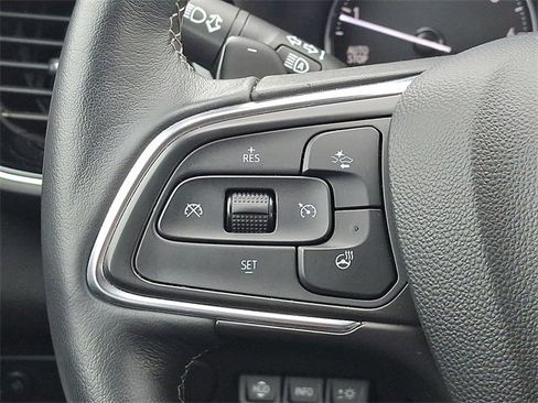 Used 2021 Buick Envision Avenir w/ Technology Package II image 23