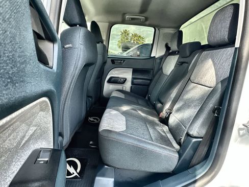 Used 2023 Ford Maverick XLT image 4