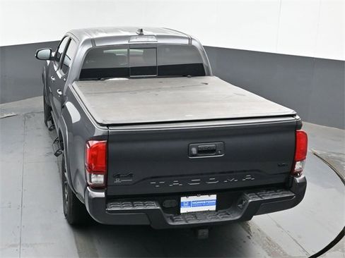 Used 2021 Toyota Tacoma SR5 w/ Technology Package image 35