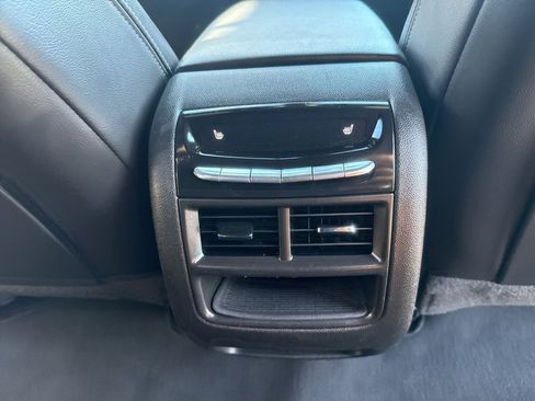 Used 2023 Cadillac XT5 Premium Luxury image 26