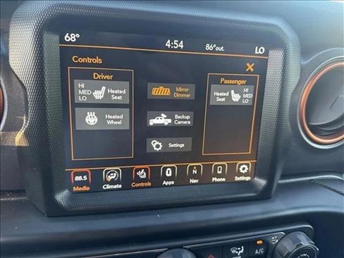 Used 2022 Jeep Gladiator Mojave w/ Cold Weather Group image 13